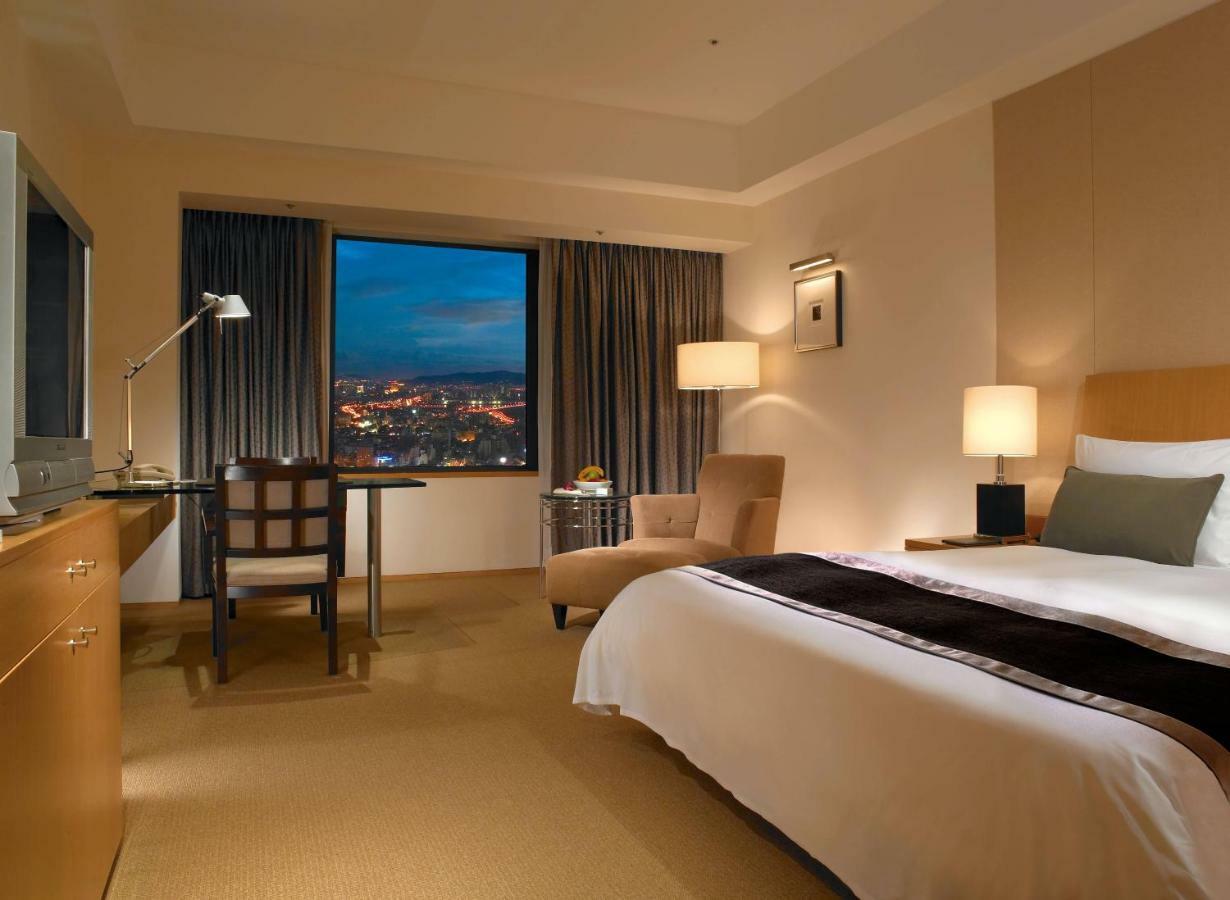 Ambassador Hotel Hsinchu Extérieur photo Deluxe room