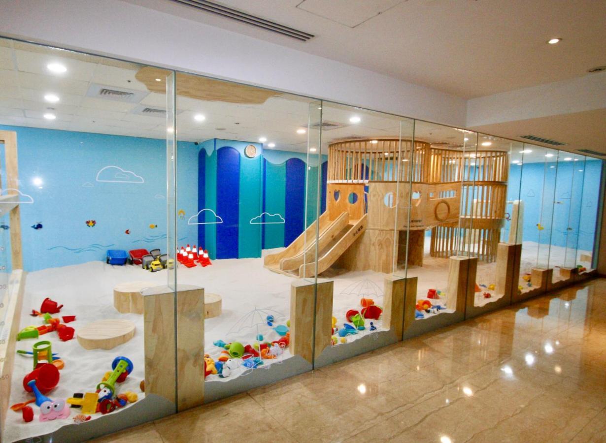 Ambassador Hotel Hsinchu Extérieur photo The Children's Museum of Oakville